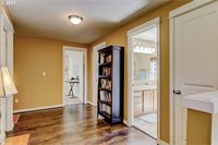 38825 Haskins St, Sandy, OR 97055