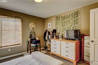 38825 Haskins St, Sandy, OR 97055