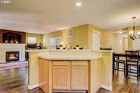 38825 Haskins St, Sandy, OR 97055