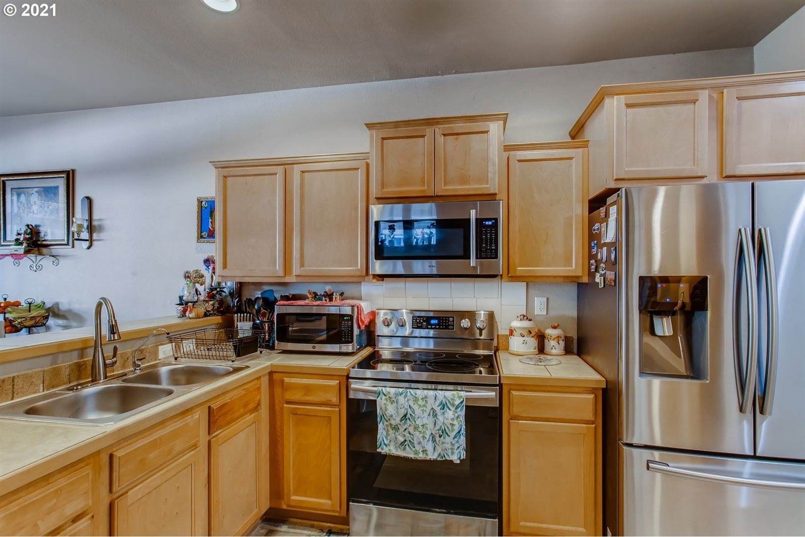 457 North 7TH Ave, Cornelius, OR 97113