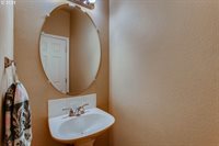 457 North 7TH Ave, Cornelius, OR 97113