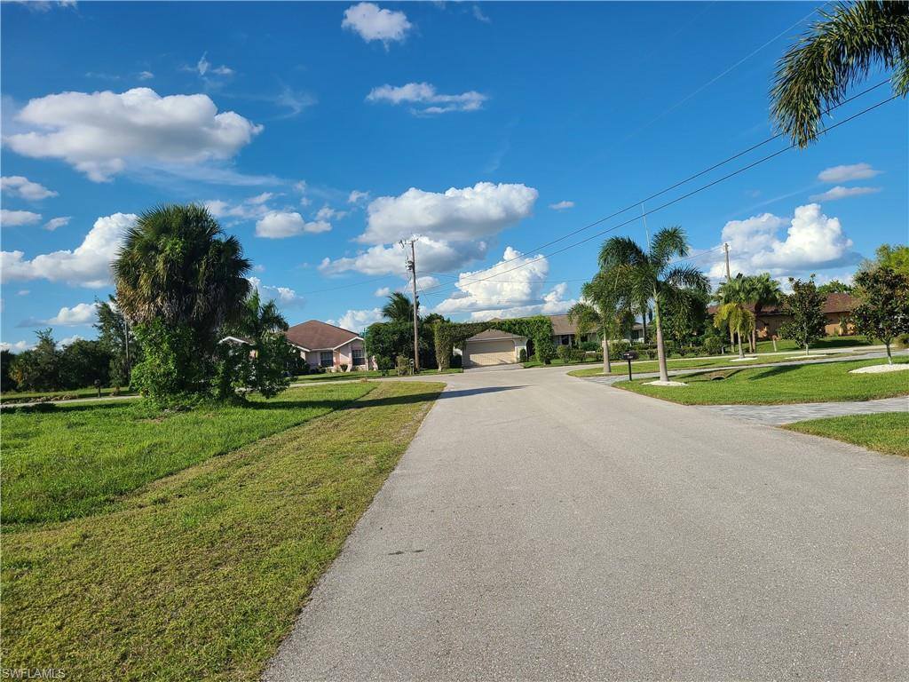 1302 SW 5th Avenue, Cape Coral, FL 33991