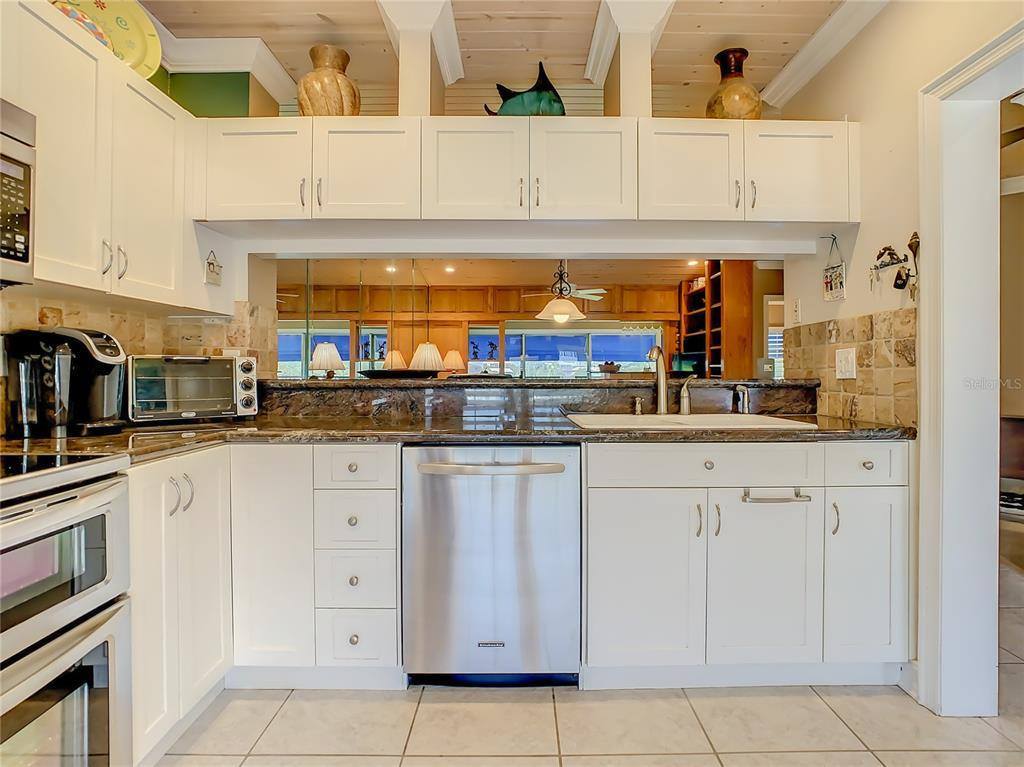 11535 Shipwatch Way, Largo, FL 33774