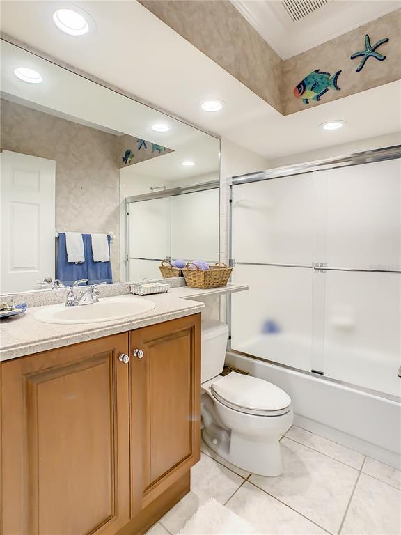 11535 Shipwatch Way, Largo, FL 33774