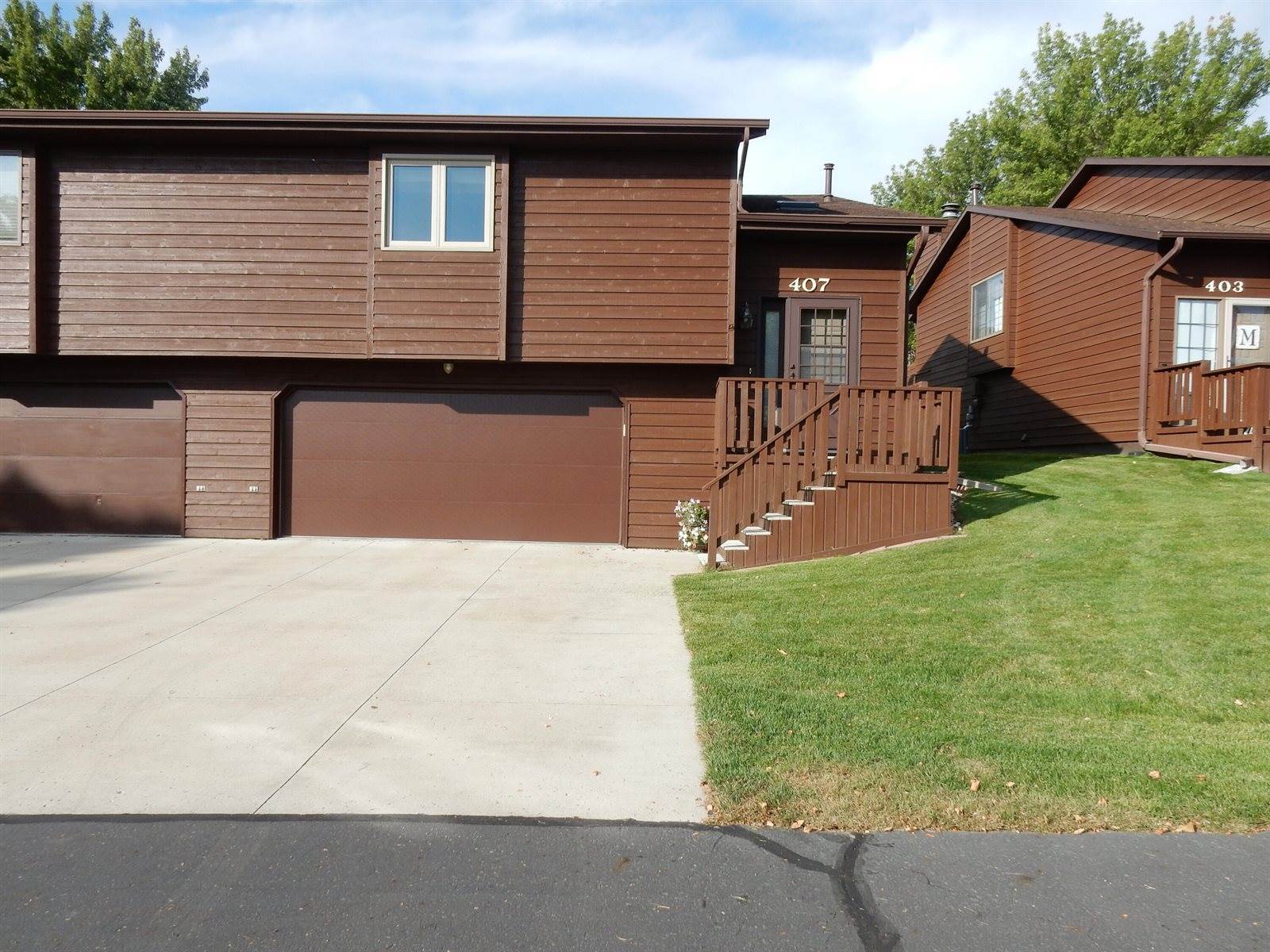 407 E Brandon Drive, Bismarck, ND 58503