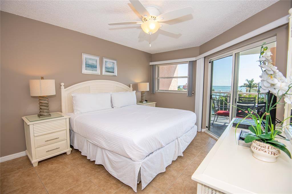 5445 Gulf Boulevard, #410, Saint Pete Beach, FL 33706