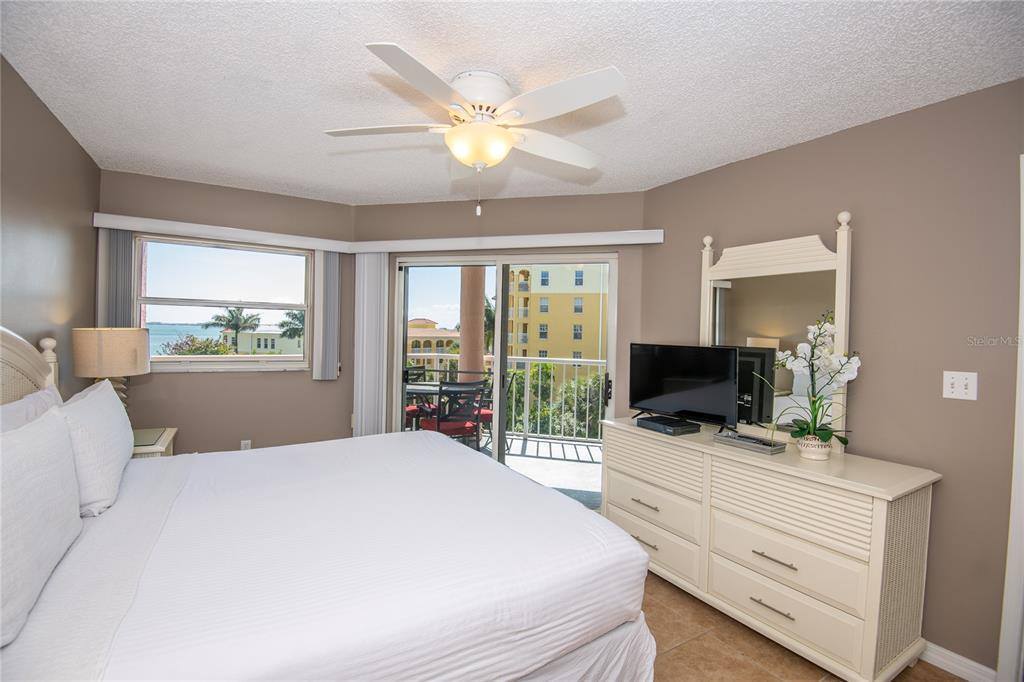 5445 Gulf Boulevard, #410, Saint Pete Beach, FL 33706