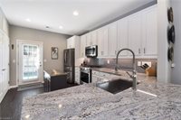 19 Saint Christopher Square, Greensboro, NC 27410