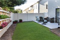 19 Saint Christopher Square, Greensboro, NC 27410