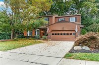 6687 Thorne St, Worthington, OH 43085