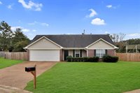 428 Vista Ct, Richland, MS 39218