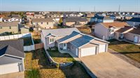 6500 Edgerly Lane, Lincoln, ND 58504