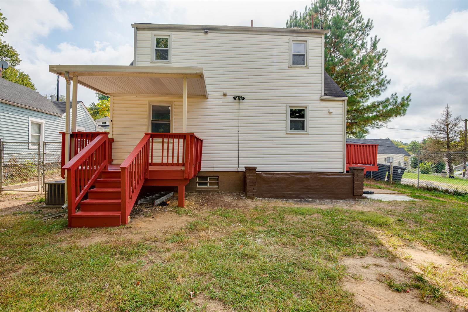 5702 Eagle St, Capitol Heights, MD 20743