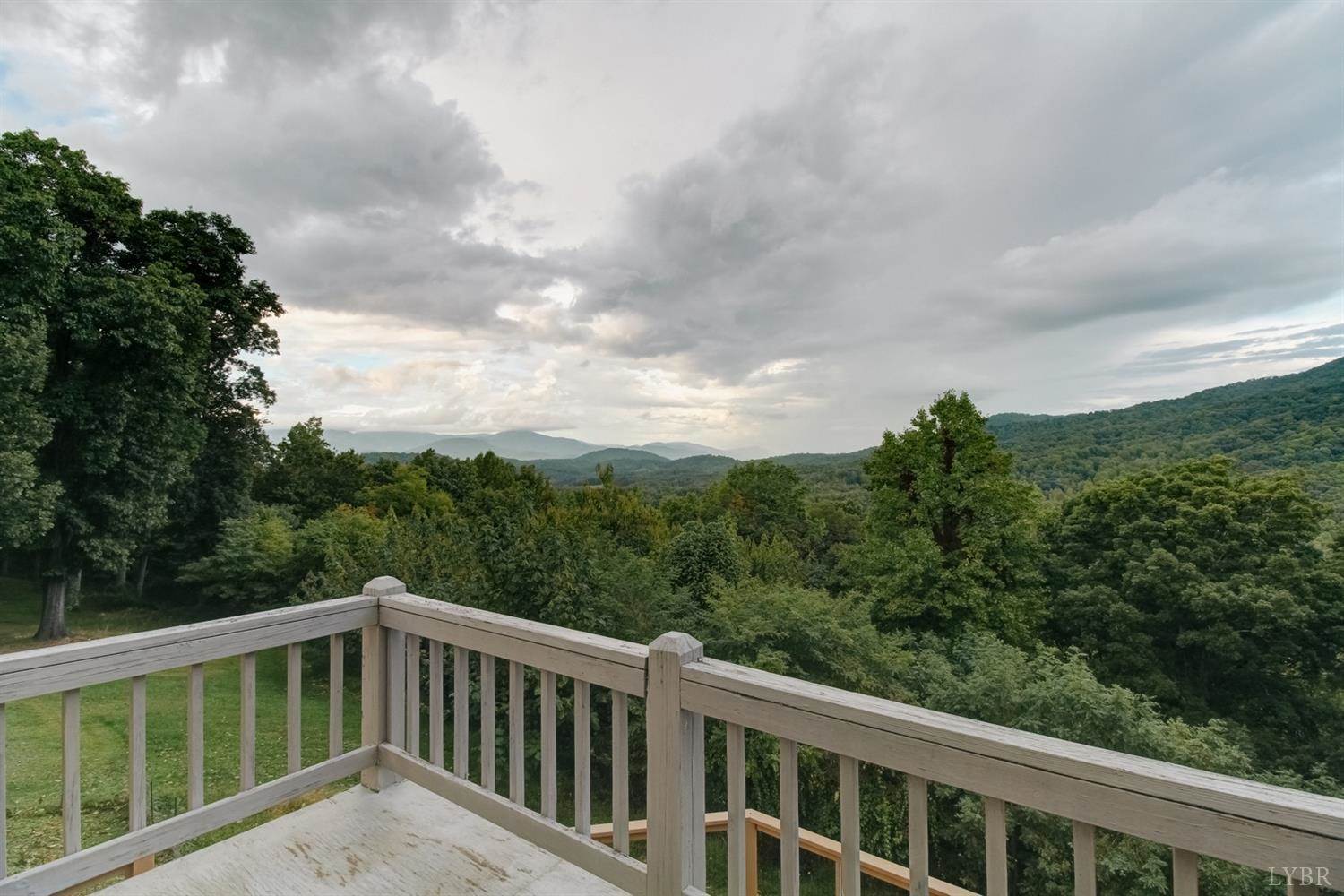 590 Gun Mountain Road, Monroe, VA 24574