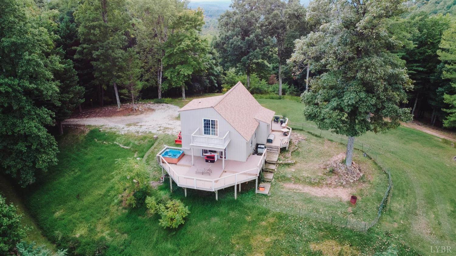 590 Gun Mountain Road, Monroe, VA 24574