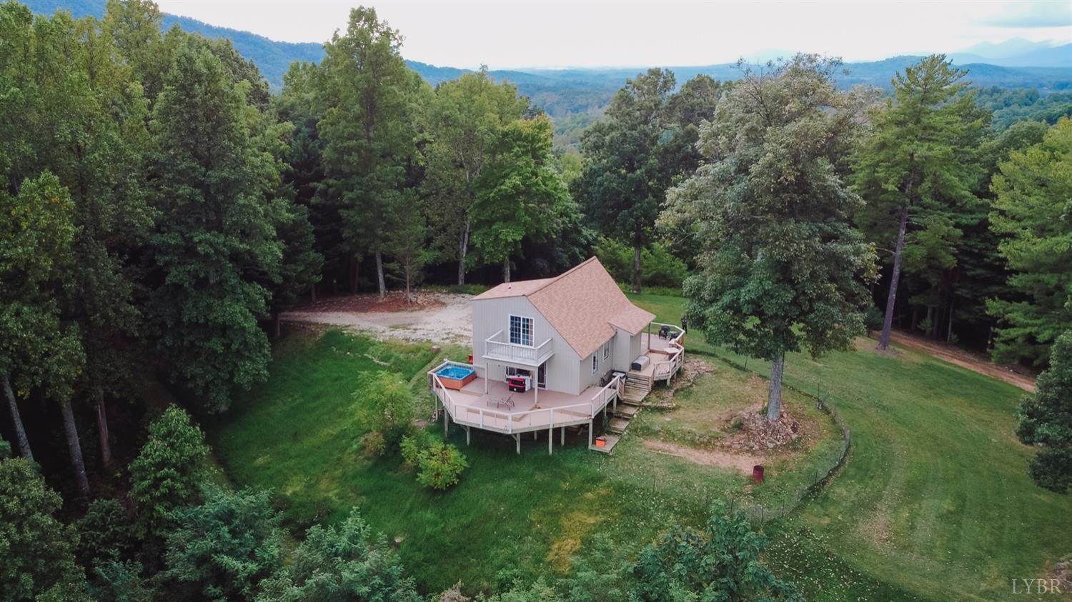 590 Gun Mountain Road, Monroe, VA 24574