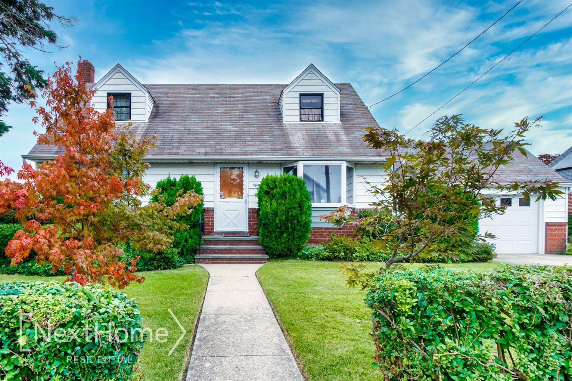 8 Lee Avenue, Albertson, NY 11507