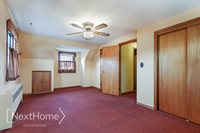 8 Lee Avenue, Albertson, NY 11507