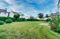 8 Lee Avenue, Albertson, NY 11507