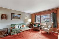 8 Lee Avenue, Albertson, NY 11507