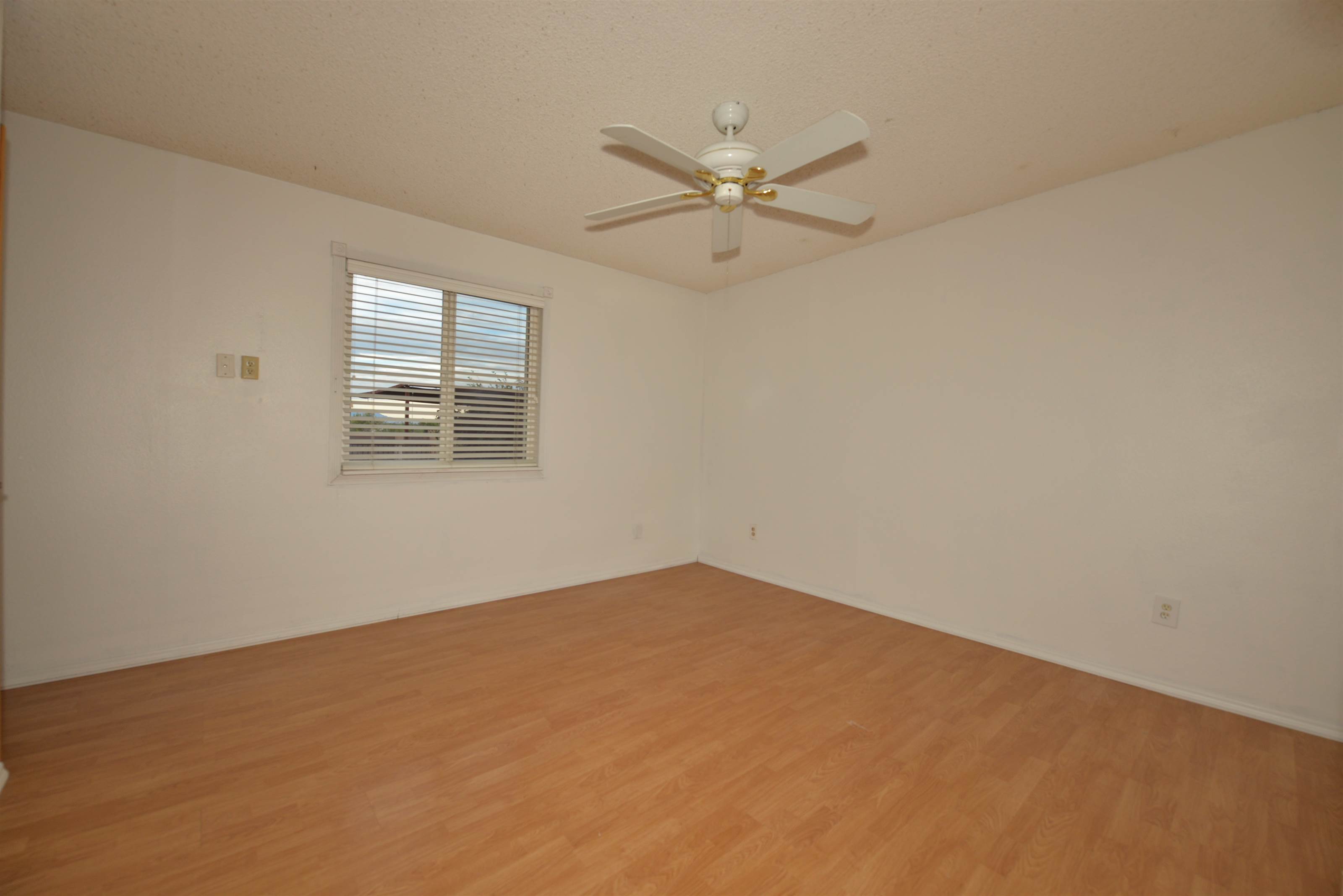 9830 E Celeste Dr, Tucson, AZ 85730