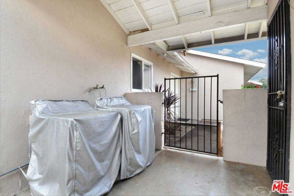 12922 Osborne Street, Arleta, CA 91331