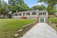 132 Chesterfield Avenue, Colonial Heights, VA 23834