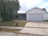 319 SE 44th Ter, Topeka, KS 66609