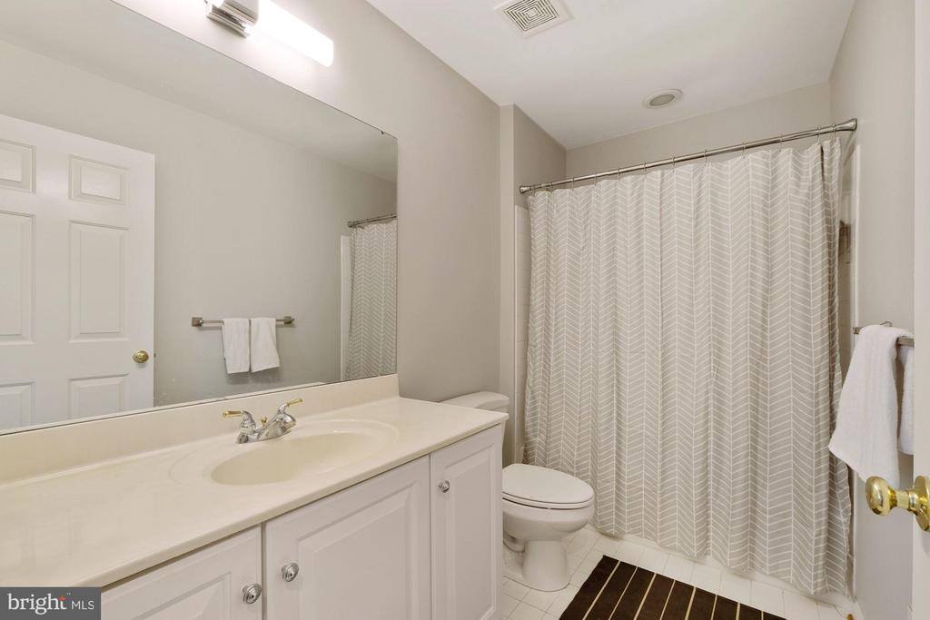 310 Tannery Drive, Gaithersburg, MD 20878