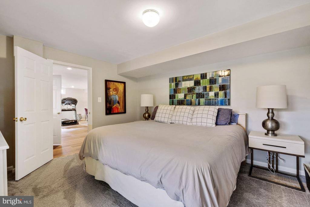 310 Tannery Drive, Gaithersburg, MD 20878