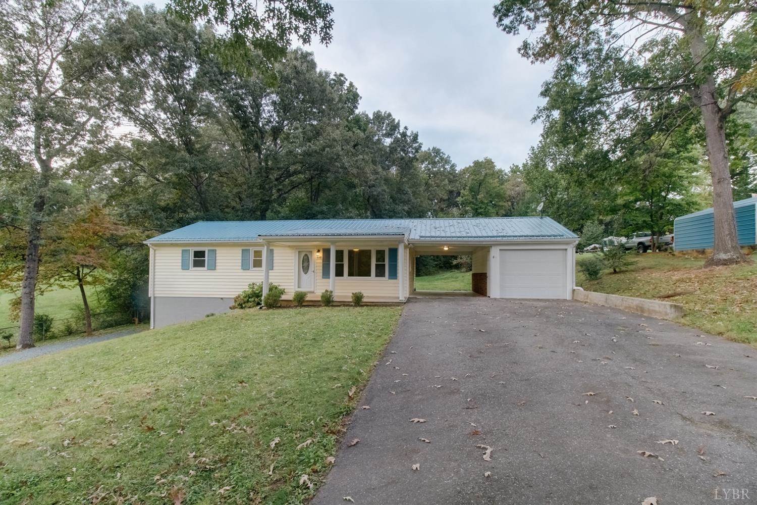 132 Dellwood Drive, Madison Heights, VA 24572