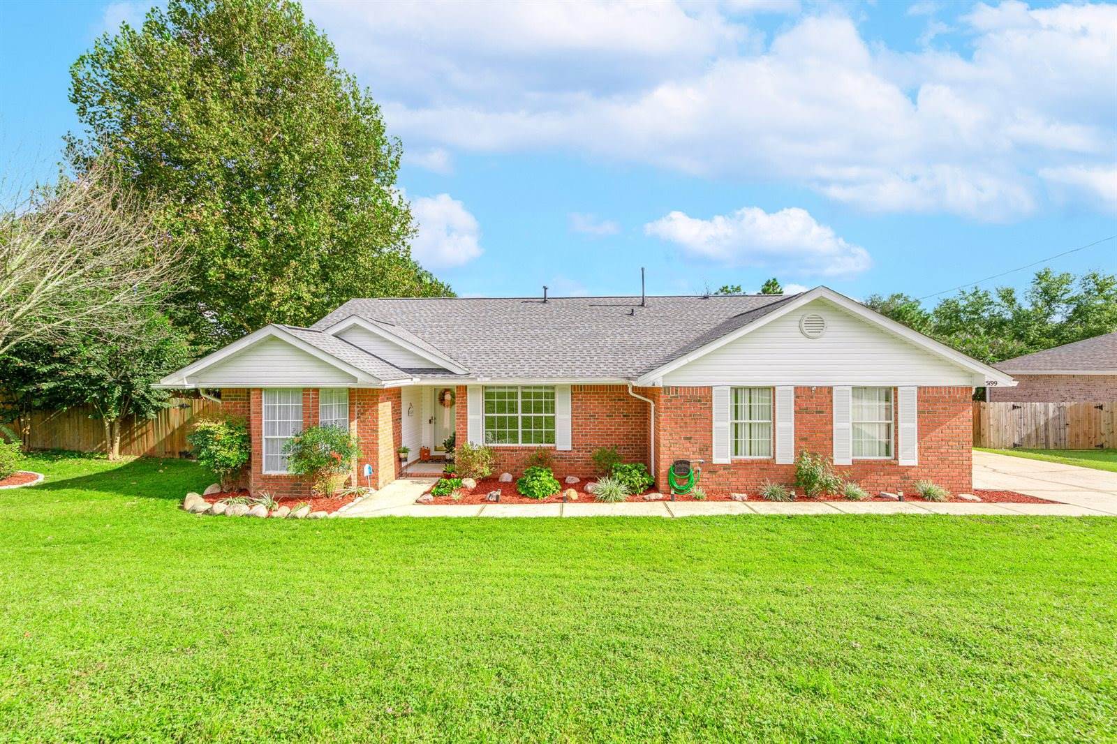 5199 Whitehurst Lane, Crestview, FL 32536