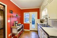 1315 S 52 Street, Omaha, NE 68106