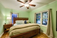 1315 S 52 Street, Omaha, NE 68106