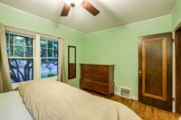 1315 S 52 Street, Omaha, NE 68106