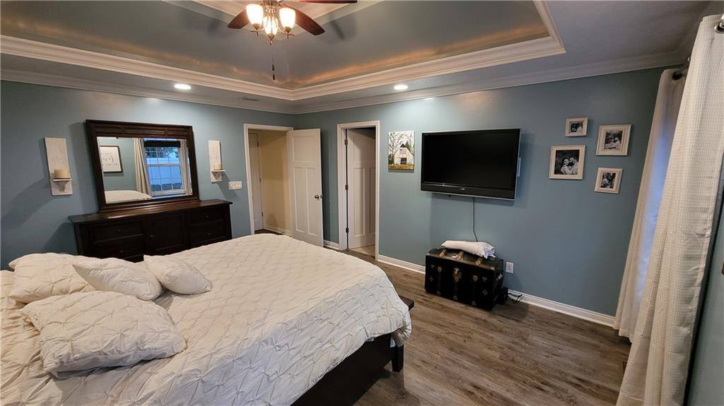 4364 Westminster Place, Columbus, IN 47201