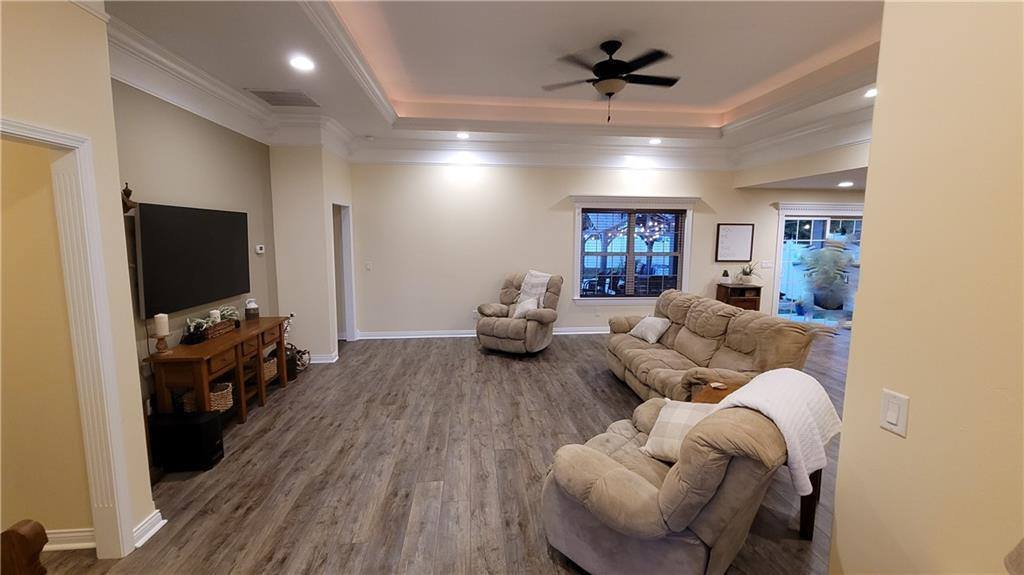 4364 Westminster Place, Columbus, IN 47201