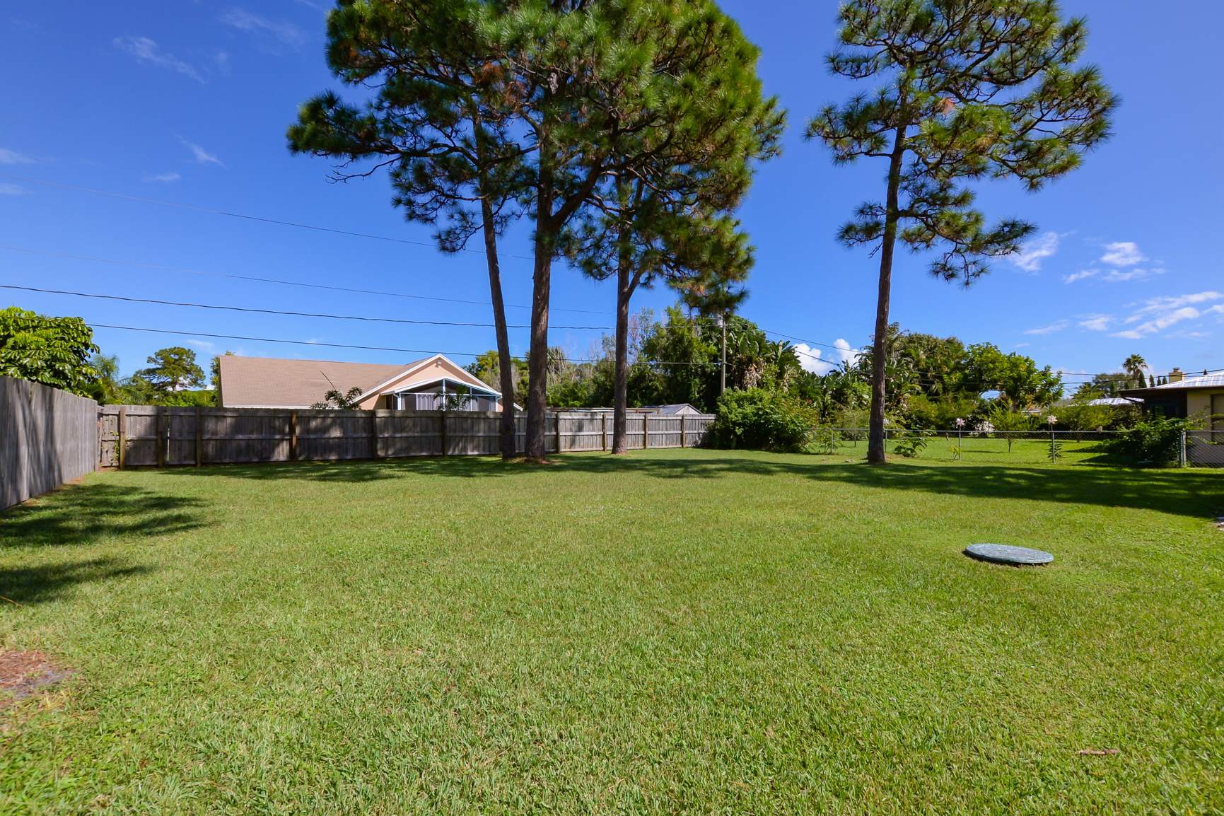 2737 SE Howell Ave, Port Saint Lucie, FL 34952