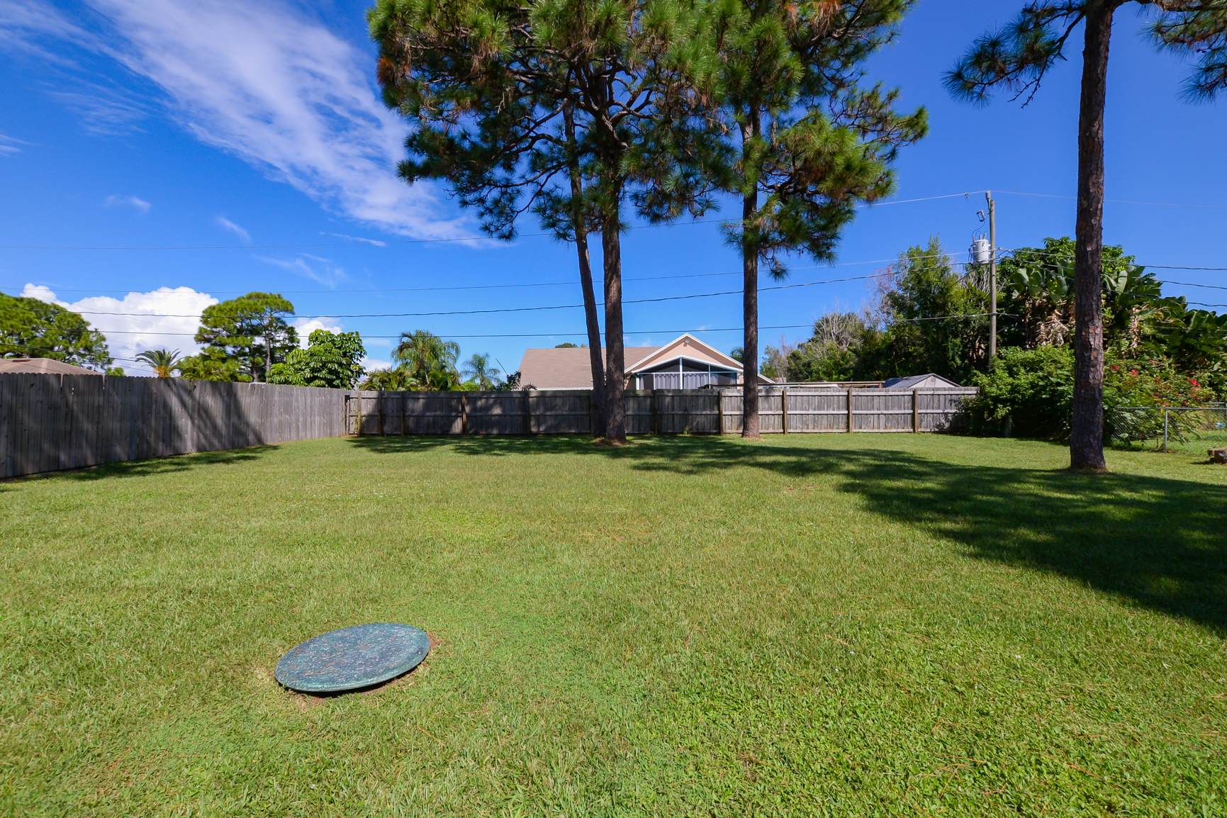 2737 SE Howell Ave, Port Saint Lucie, FL 34952