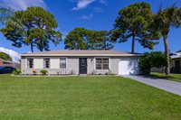 2737 SE Howell Ave, Port Saint Lucie, FL 34952