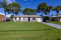 2737 SE Howell Ave, Port Saint Lucie, FL 34952