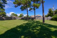 2737 SE Howell Ave, Port Saint Lucie, FL 34952