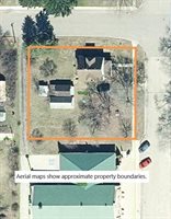 205 Clinton St, Blue River, WI 53518