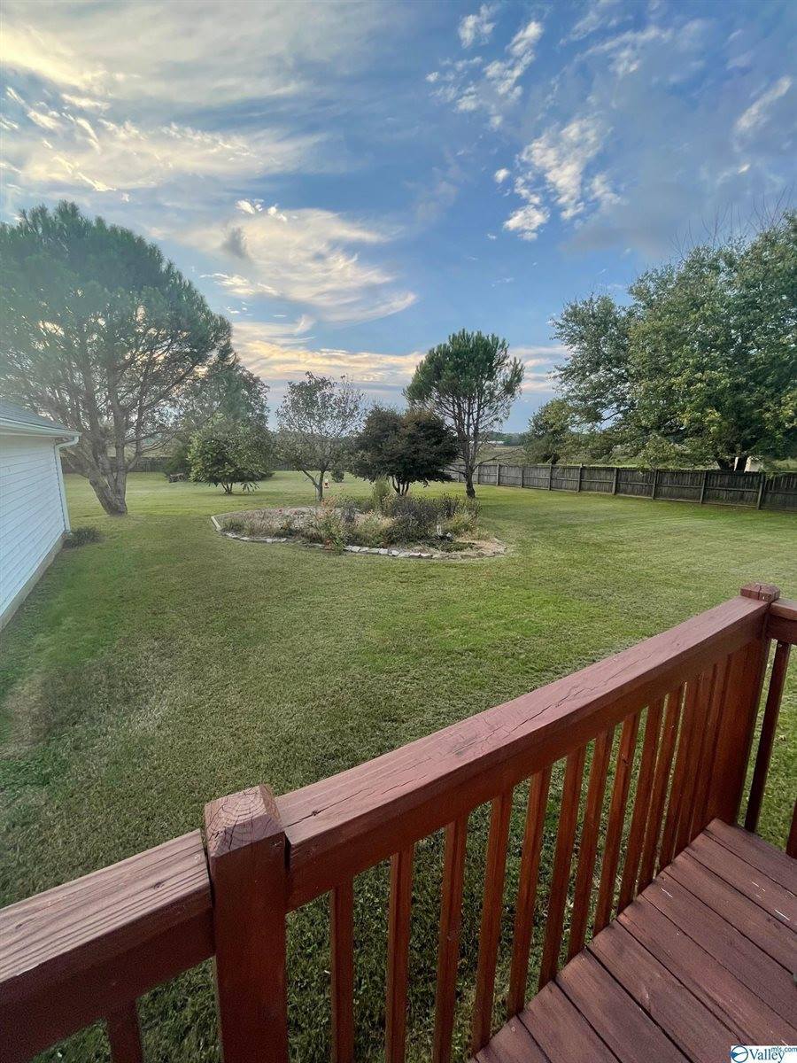 21095 Johnson Road, Athens, AL 35613