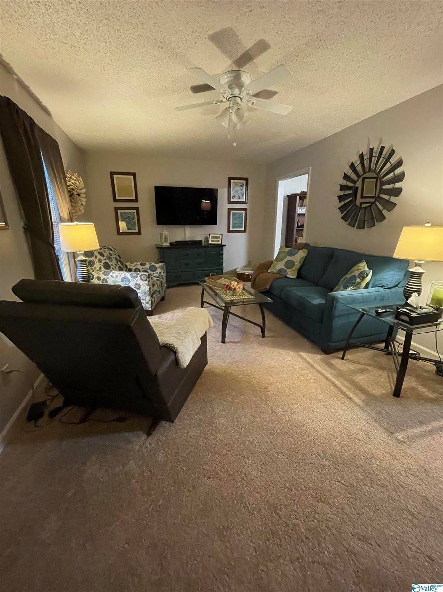 21095 Johnson Road, Athens, AL 35613