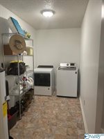 21095 Johnson Road, Athens, AL 35613