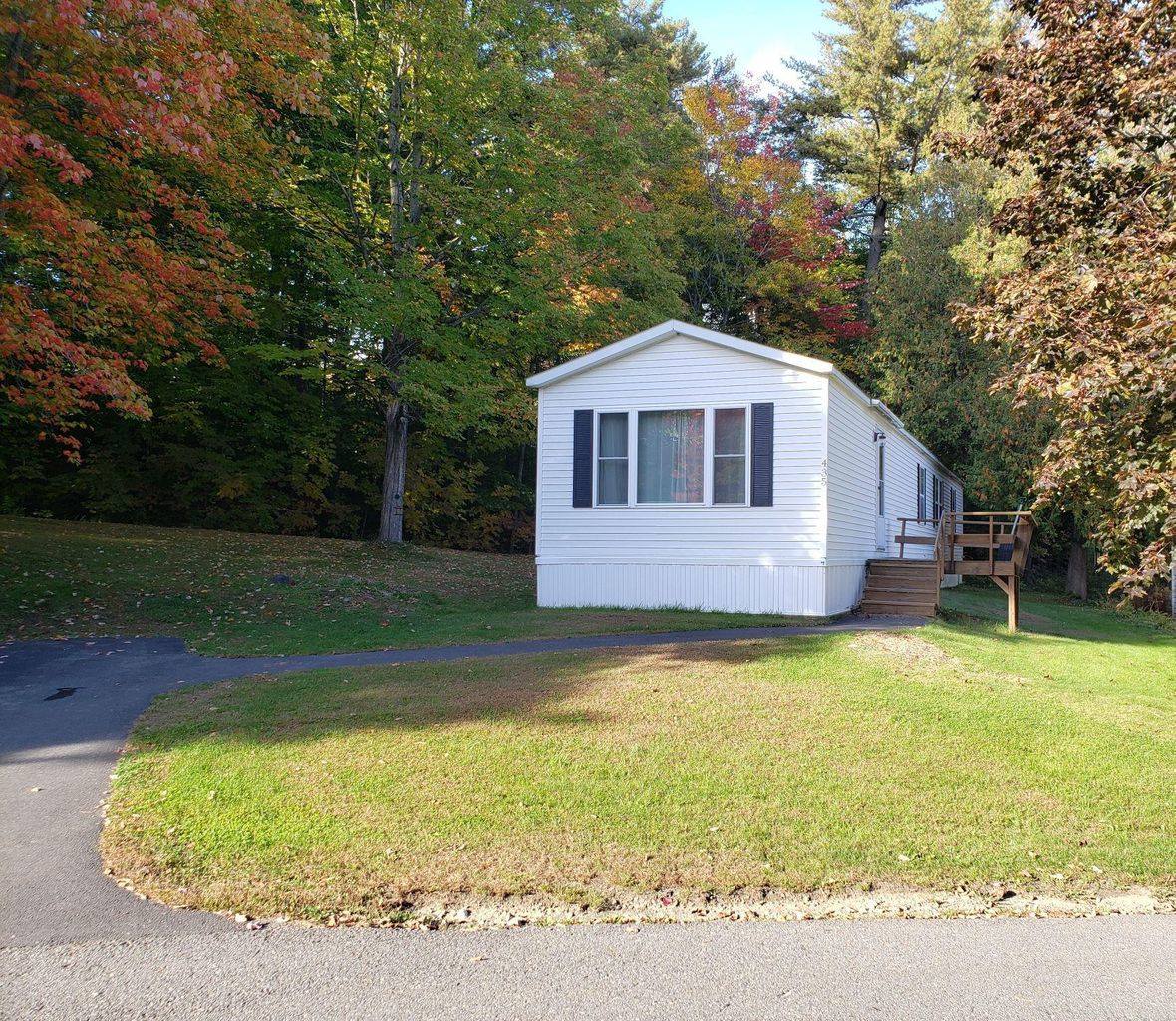 979 Essex St Lot 435, Bangor, ME 04401