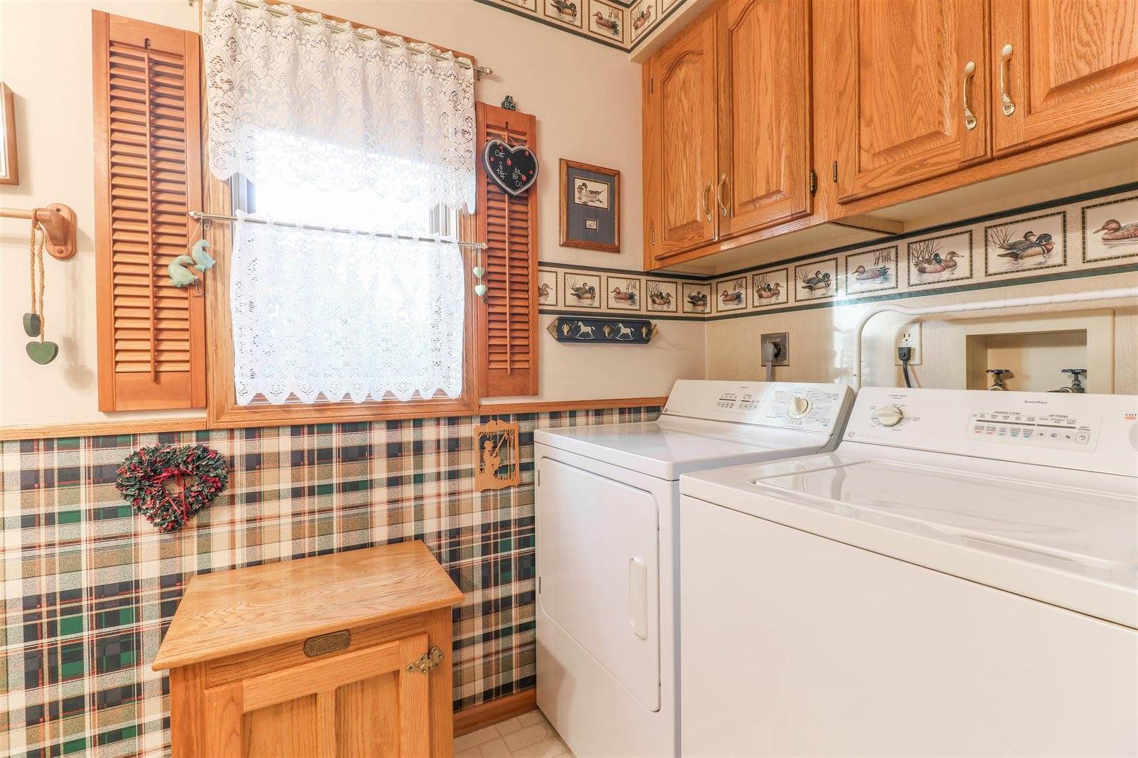 11248 County Road Z, Nekoosa, WI 54457