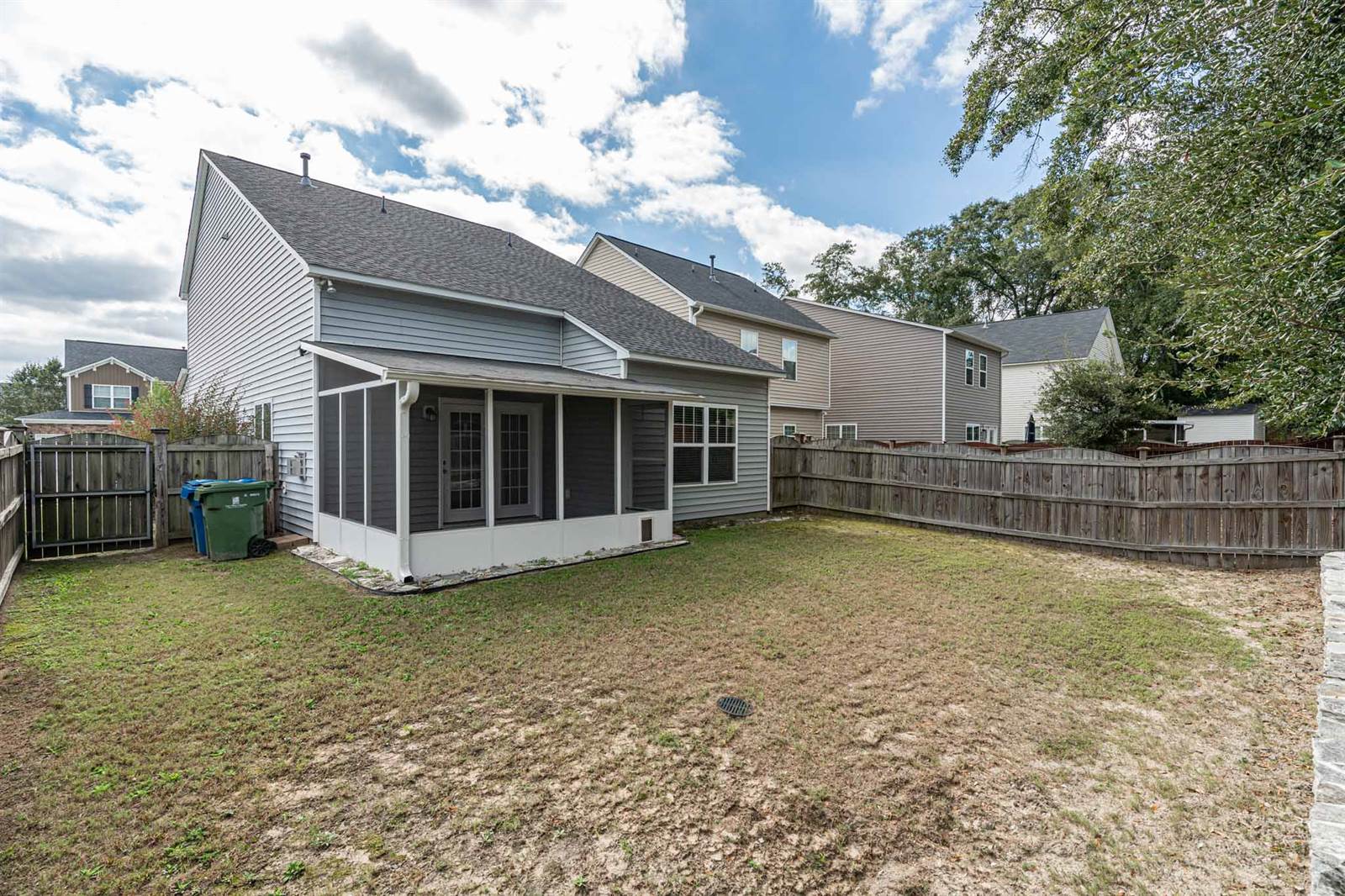 436 Laurel Leaf Dr, West Columbia, SC 29169