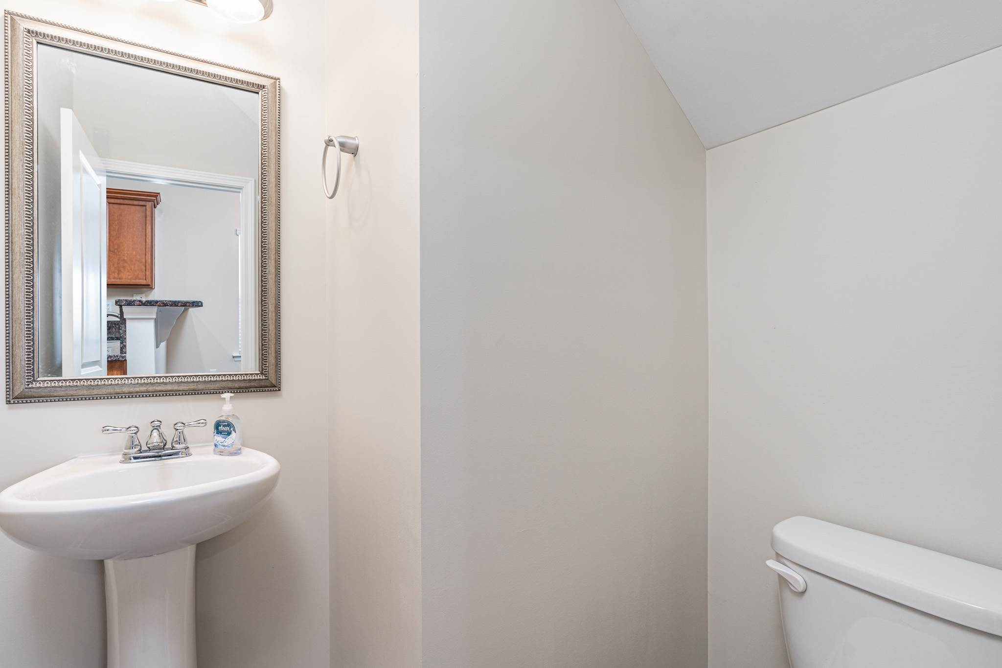 436 Laurel Leaf Dr, West Columbia, SC 29169